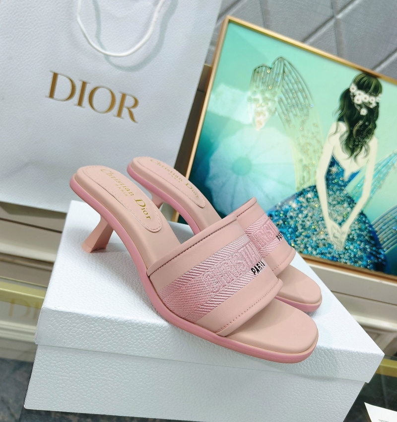 ch**an D*or slippers